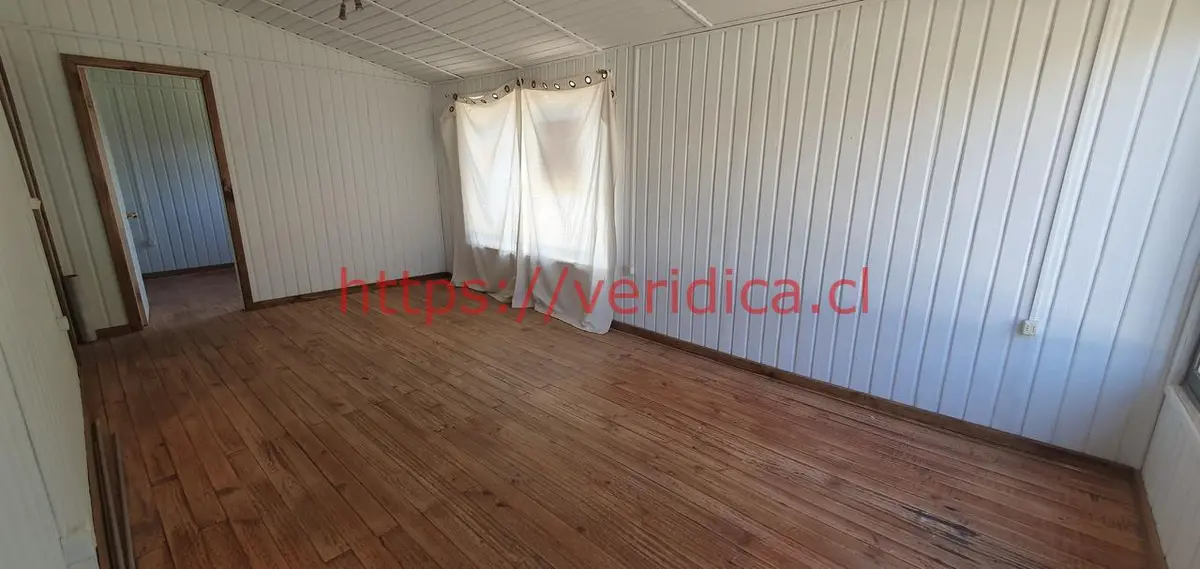 Casa con 5D 2B, terreno 700m2 con piscina en centro de Casablanca $240.000.000 - foto 4