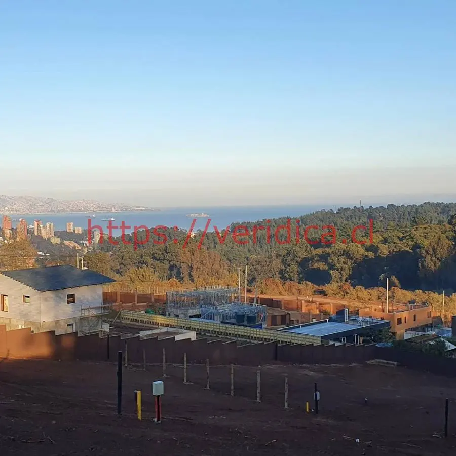 Veridika vende lindos terrenos vista al mar - foto 4