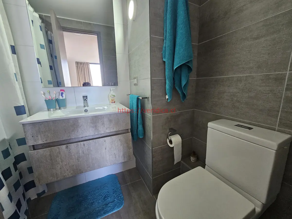 Vendo depto. con conexión lavadora vista a Valpo. - foto 5