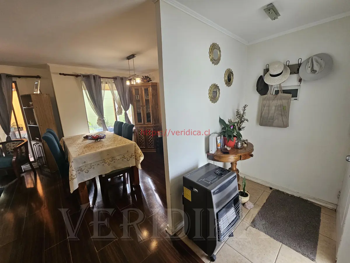 Vendo casa en Condominio 150m2, 4 dormitorios, 3 baños, E. - foto 6