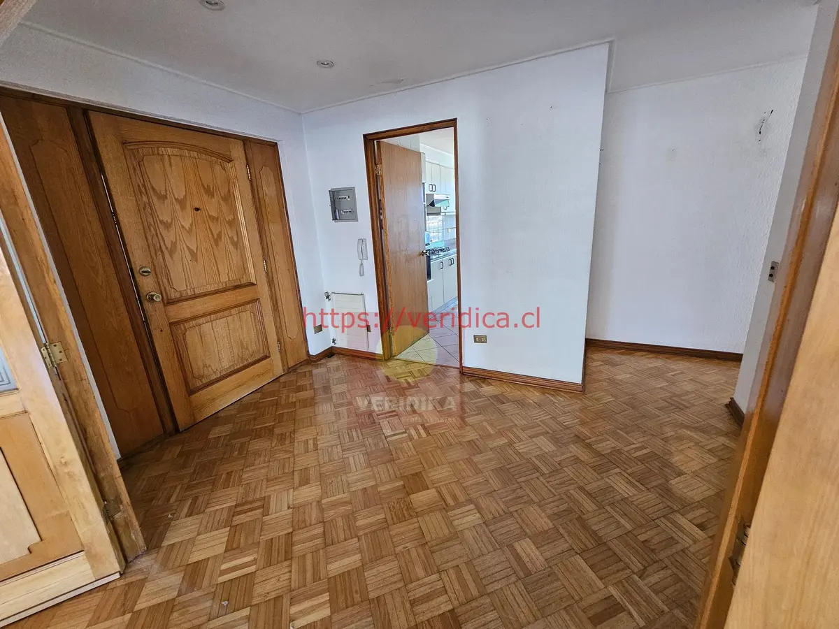 Arriendo en barrio poniente depto 4 dorm , 2 estac. - foto 4