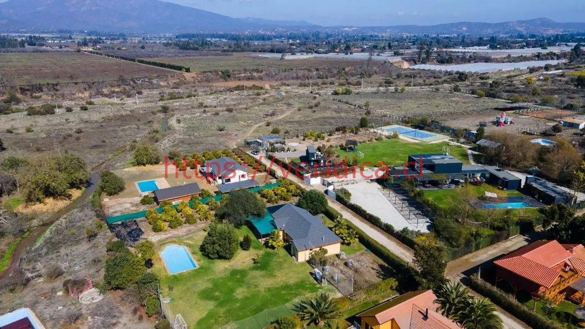 Veridika vende lotes  de 5000 m2 en condominio en Olmué - foto 2