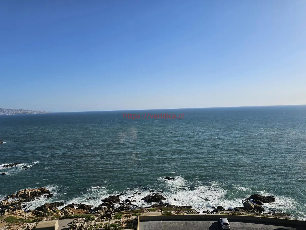 Vendo amplio depto. de 65m2 vista a Costa Brava - foto 1