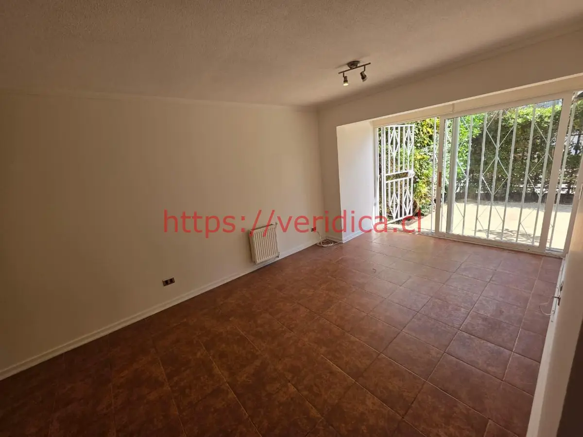 Vendo depto con patio - foto 4