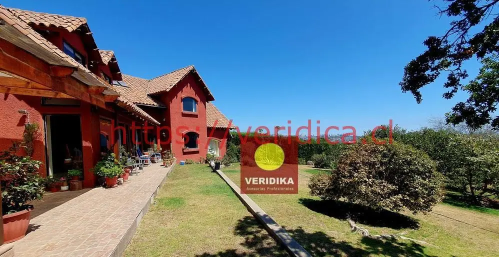 Veridika vende hermosa casa en condominio - foto 1