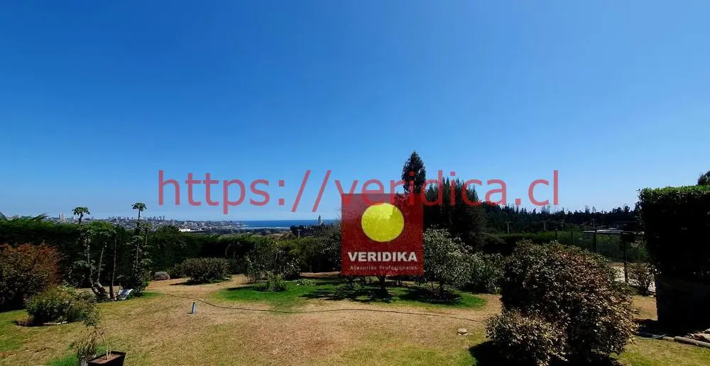 Veridika vende hermosa casa en condominio - foto 2