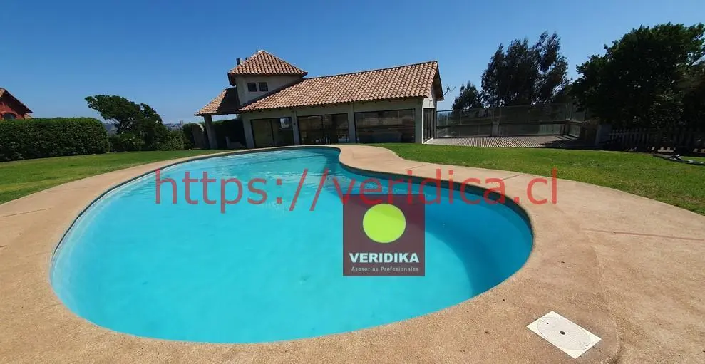 Veridika vende hermosa casa en condominio - foto 3