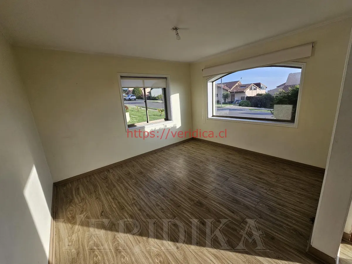 Vendo casa en condominio Mantagua. - foto 4
