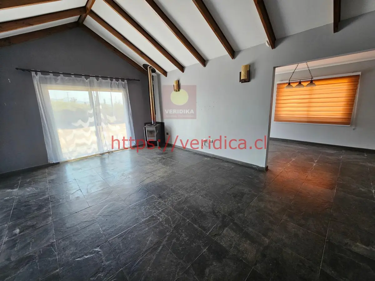 Vendo parcela de 5000m2 con casa de 139m2 - foto 3