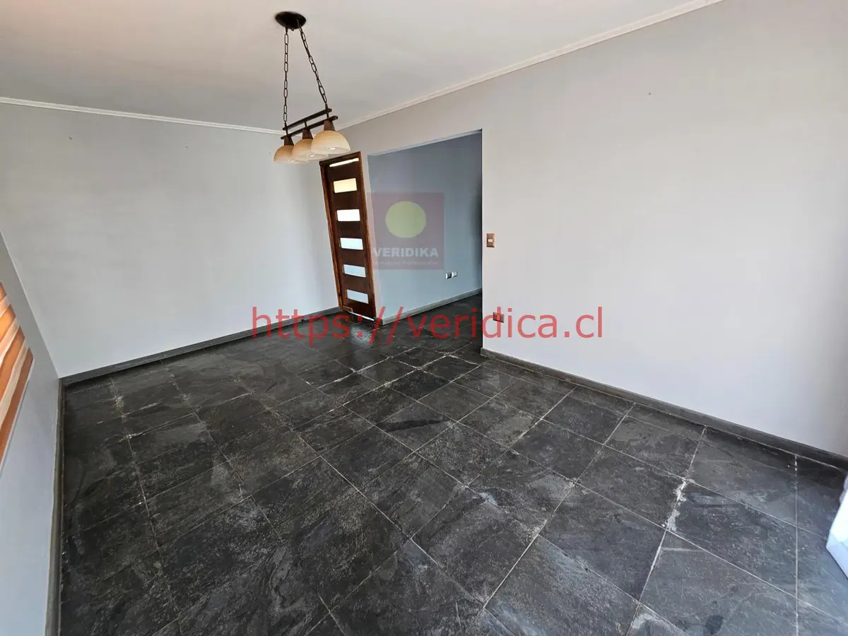 Vendo parcela de 5000m2 con casa de 139m2 - foto 4