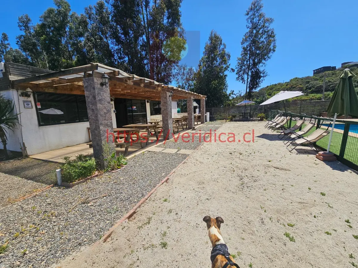 Veridika vende parcela con canchas de tenis y piscina - foto 5