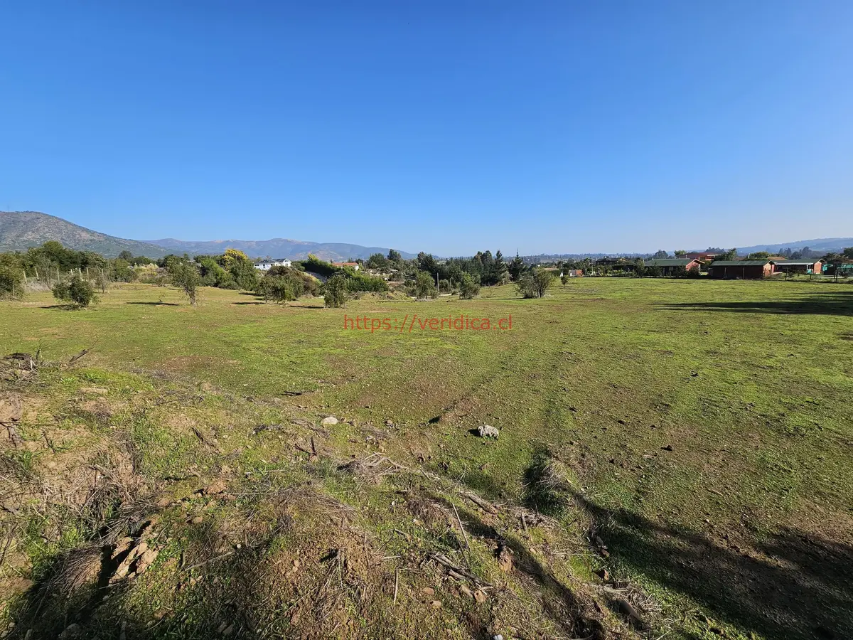 Vendo terreno de 5000m2 con rol, agua y luz en Valle Alegre - foto 2