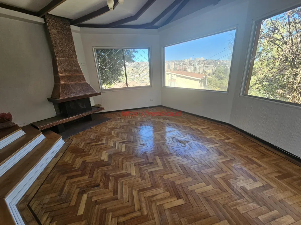 Vendo casa 6 dorm. 360m2 útiles 600m2 de terreno - foto 2