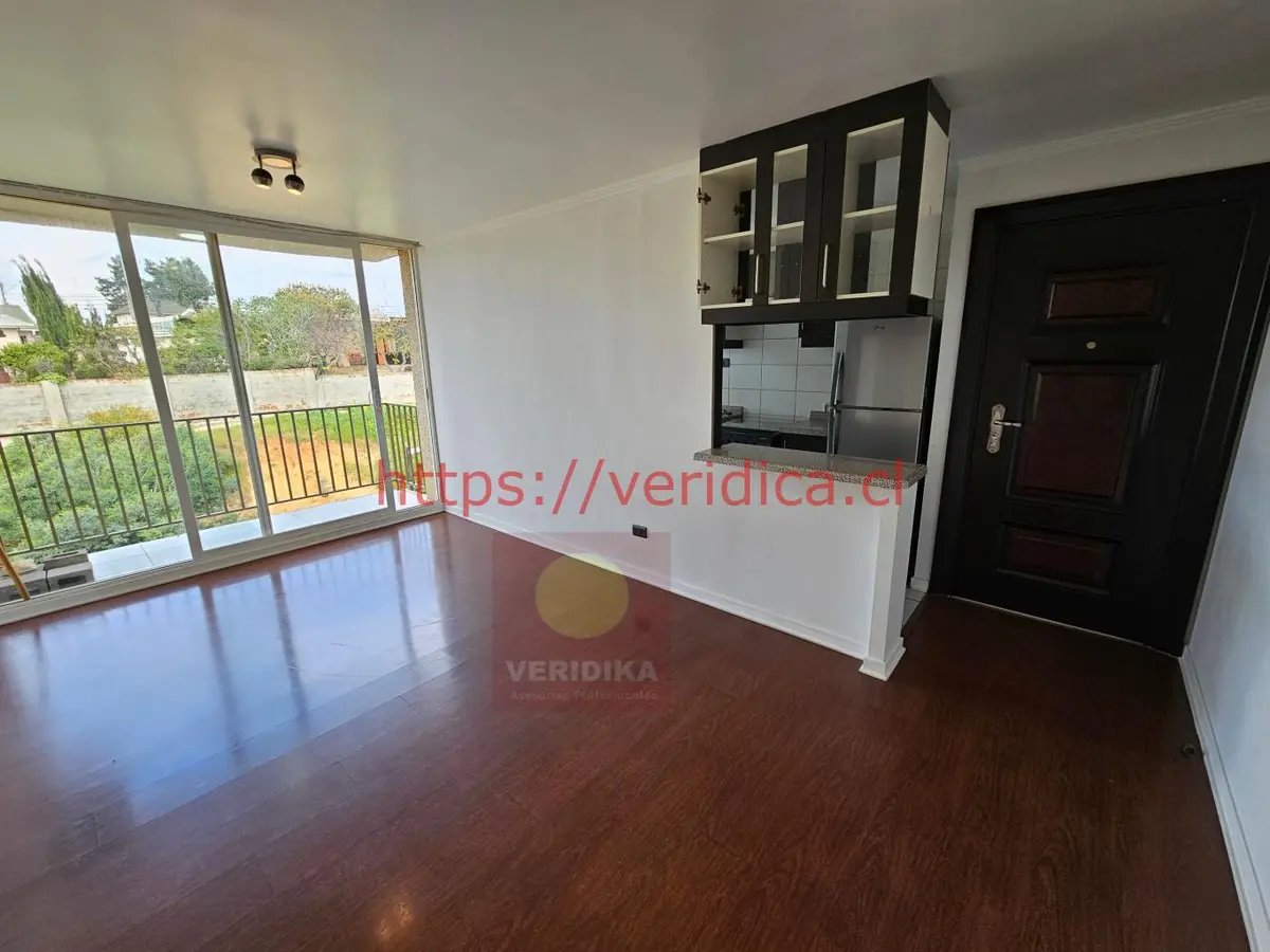 Vendo depto. EXENTO DE CONTRIBUCIONES locomoción a la puerta - foto 1