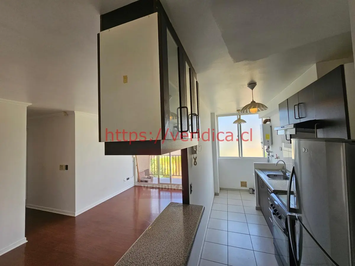 Vendo depto. EXENTO DE CONTRIBUCIONES locomoción a la puerta - foto 3