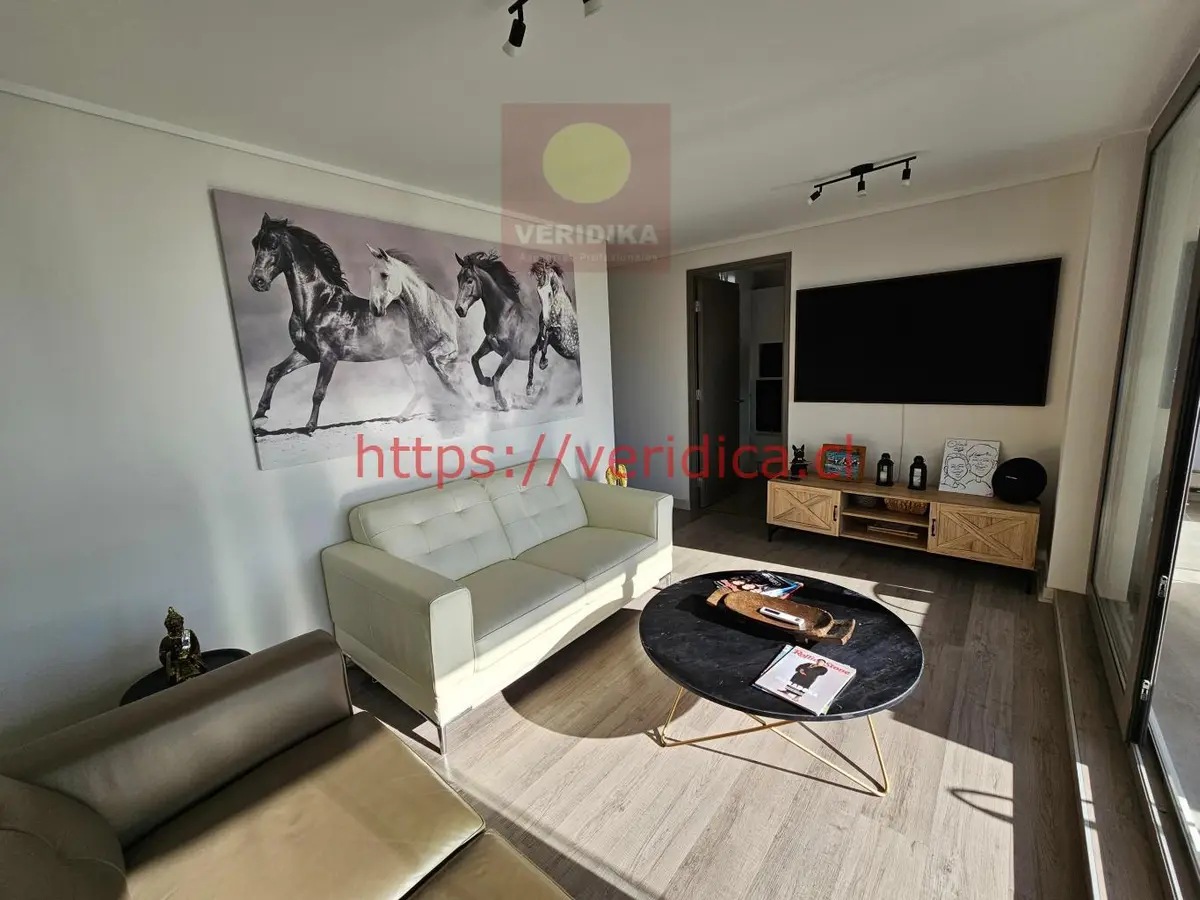 Veridika vende depto. como nuevo con 2 estacionamientos - foto 6