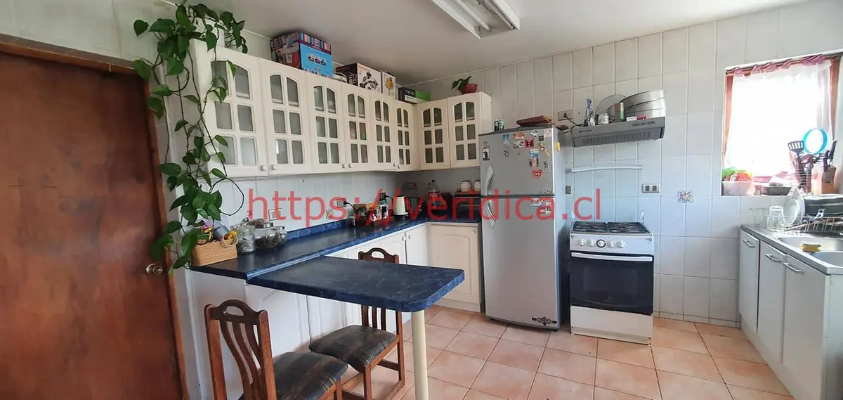 Veridika vende amplia casa en exclusivo sector de Reñaca - foto 3