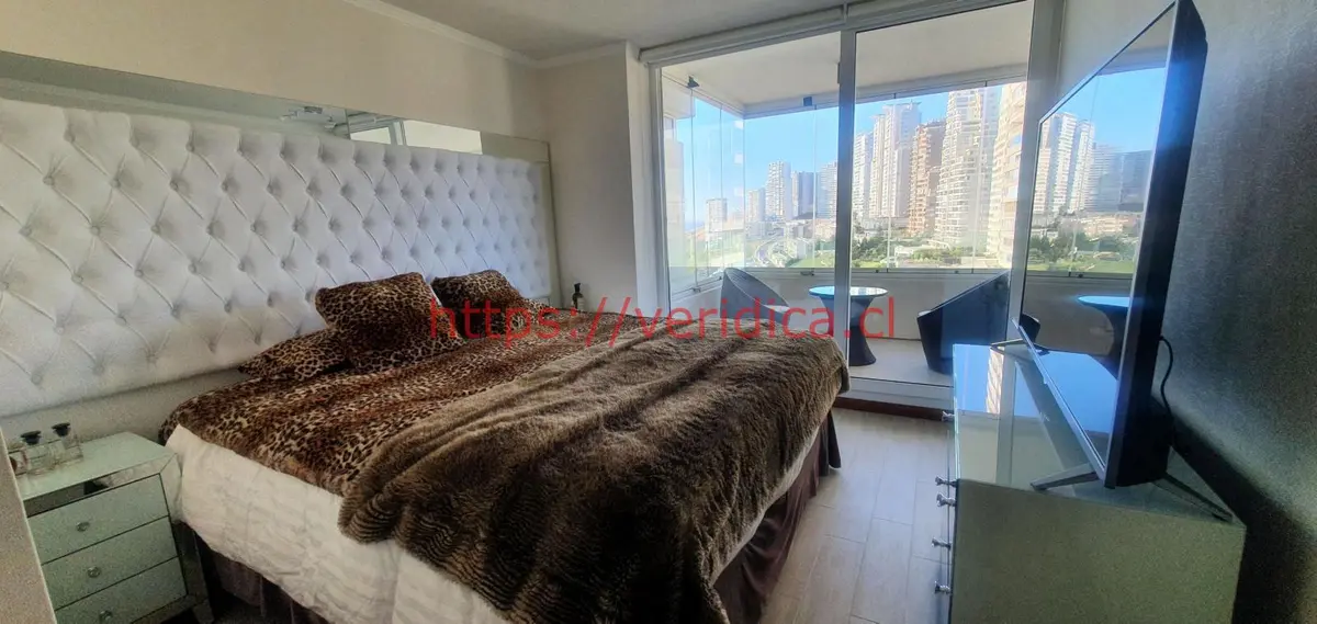 Veridika vende un maravilloso departamento soleado. VISTA ASEGURADA. - foto 2