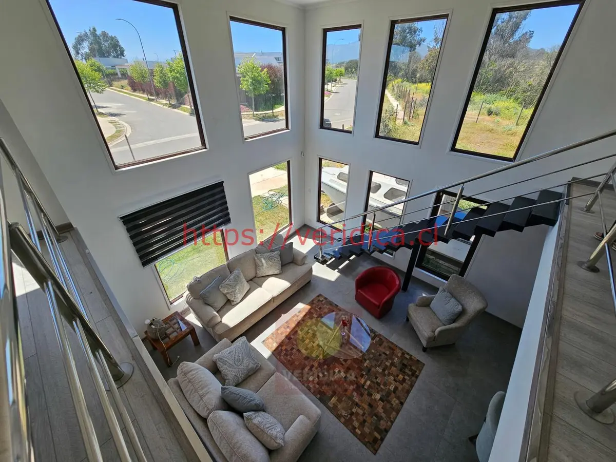 Veridika vende casa en condominio Mantagua - foto 3