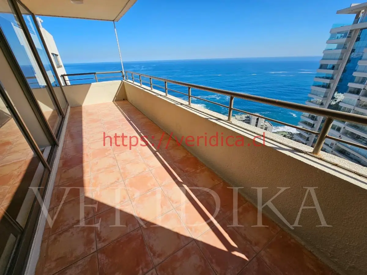 Vendo depto con vista panorámica  frente al parque La Foresta - foto 2