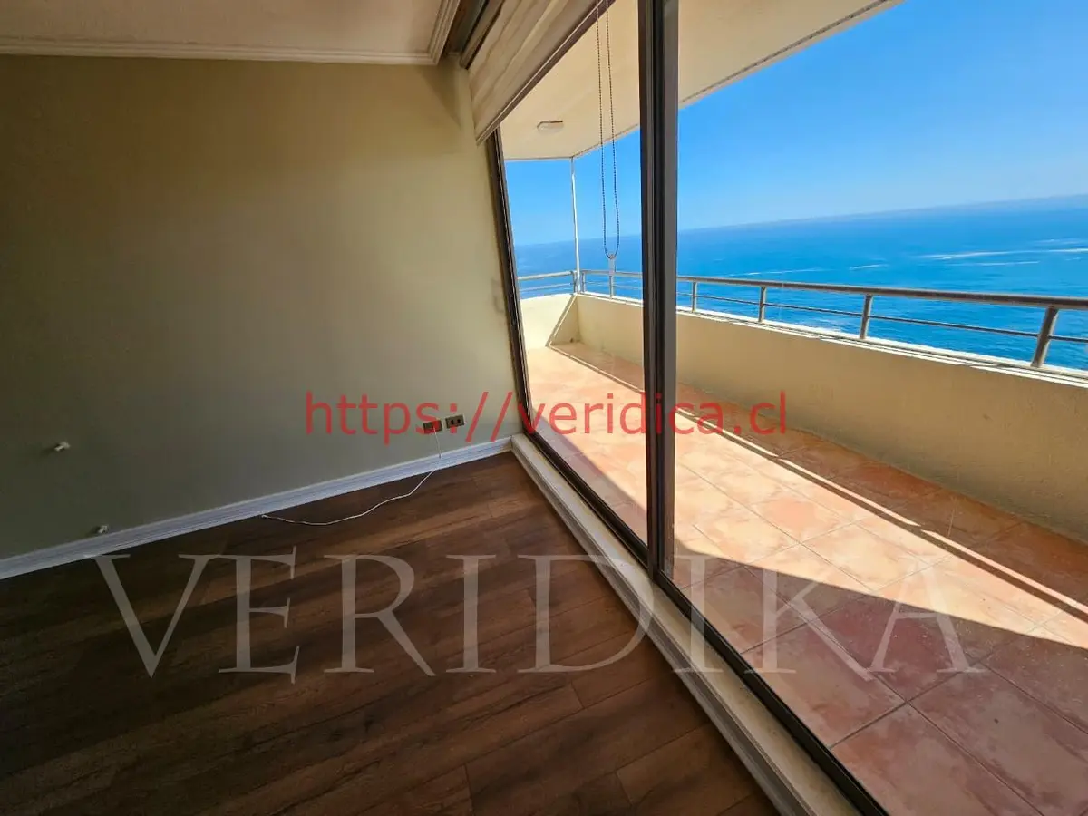 Vendo depto con vista panorámica  frente al parque La Foresta - foto 3