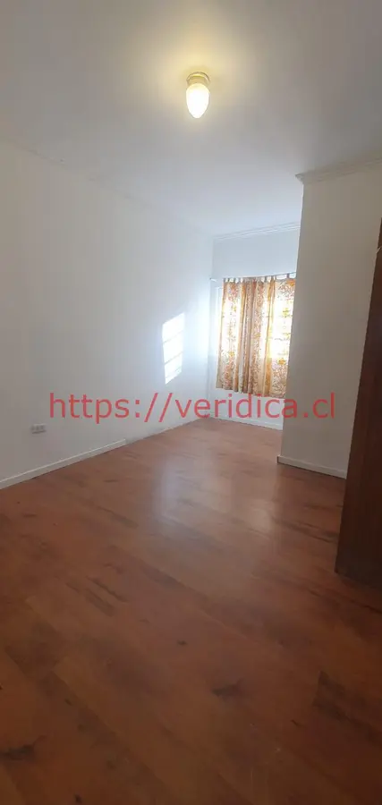 Amplia Casa en Amunátegui, Playa Ancha, costado de SHOA $495.000 - foto 4