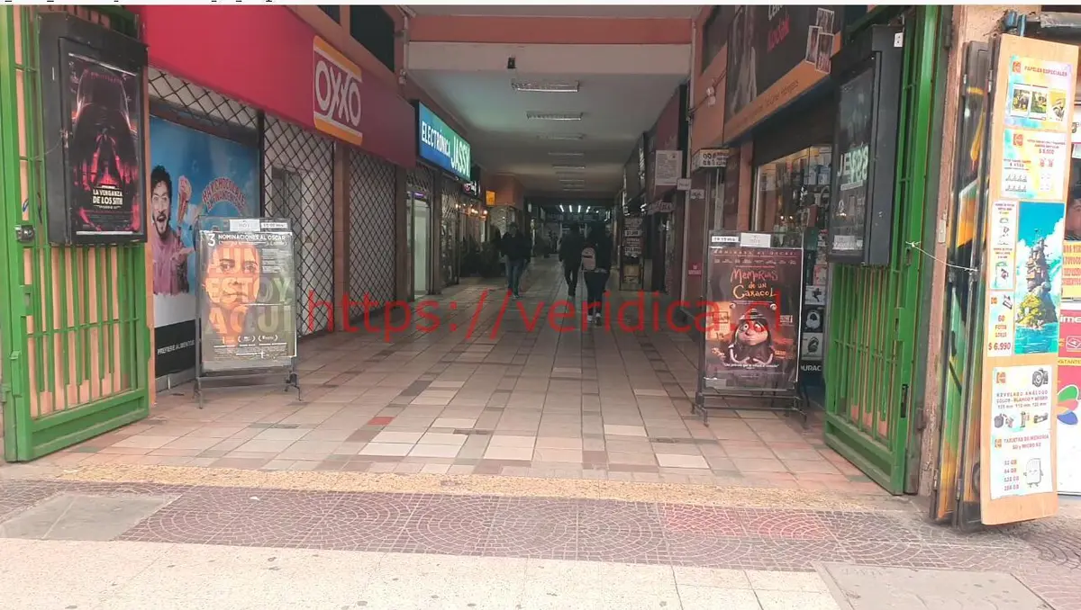 Espectacular oportunidad ! VENDO Local comercial en plaza Vergara. - foto 2