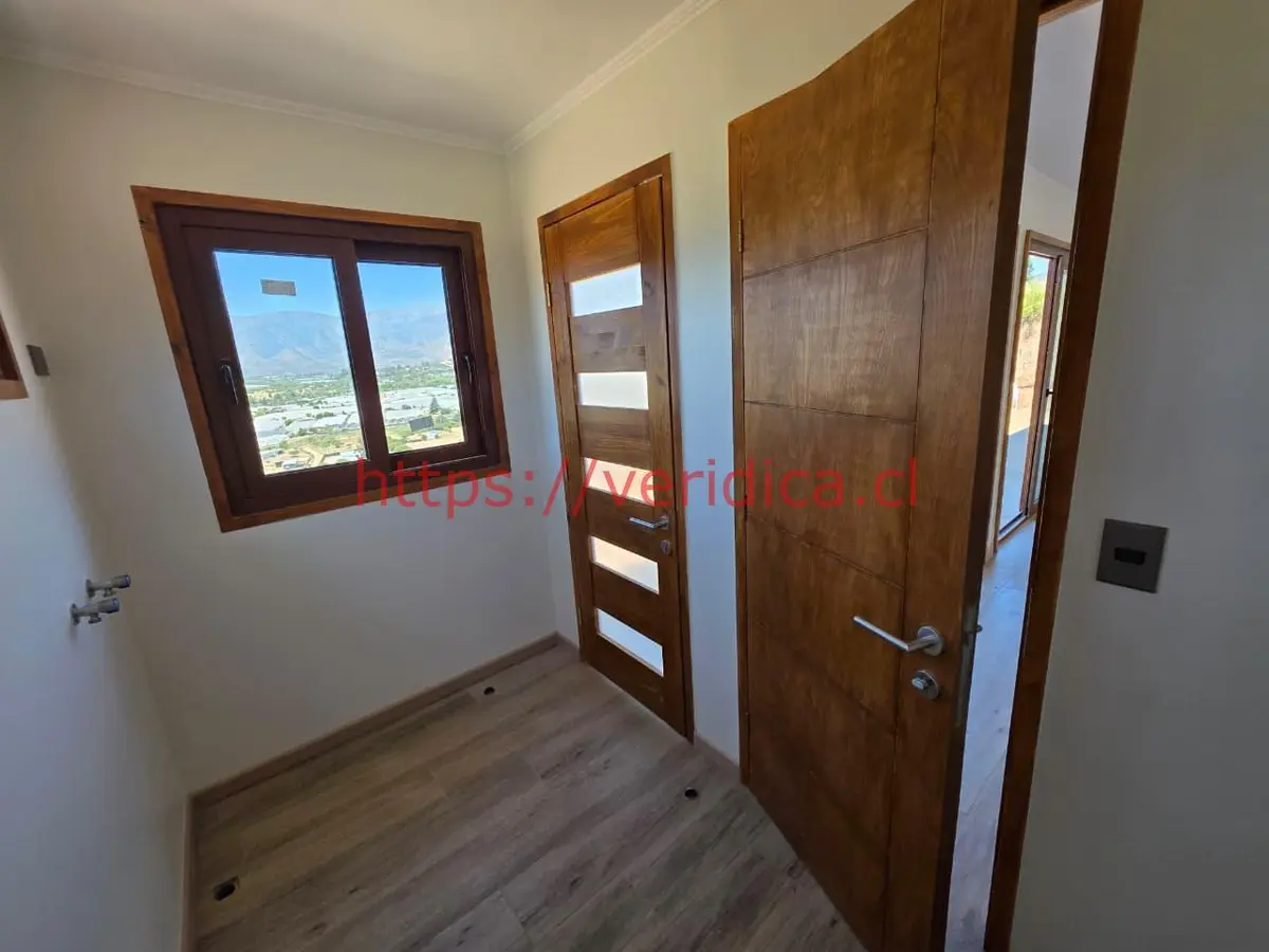 Vendo  casa en exclusivo condominio en Limache - foto 4