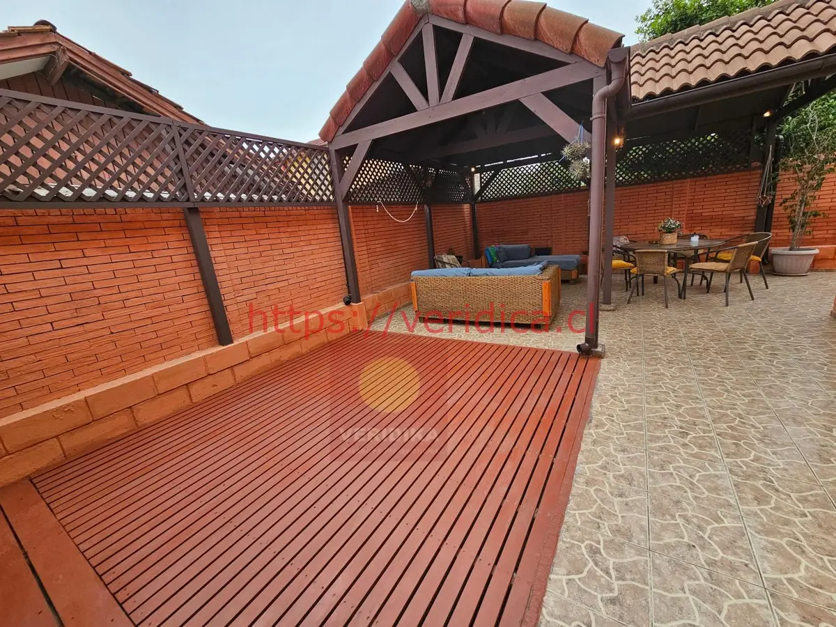 Veridika vende casa a pasos de Bilbao excelente estado - foto 3