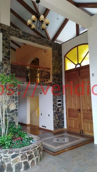 Veridika Vende Casa 750m2 en terreno de 5000m2 - foto 3