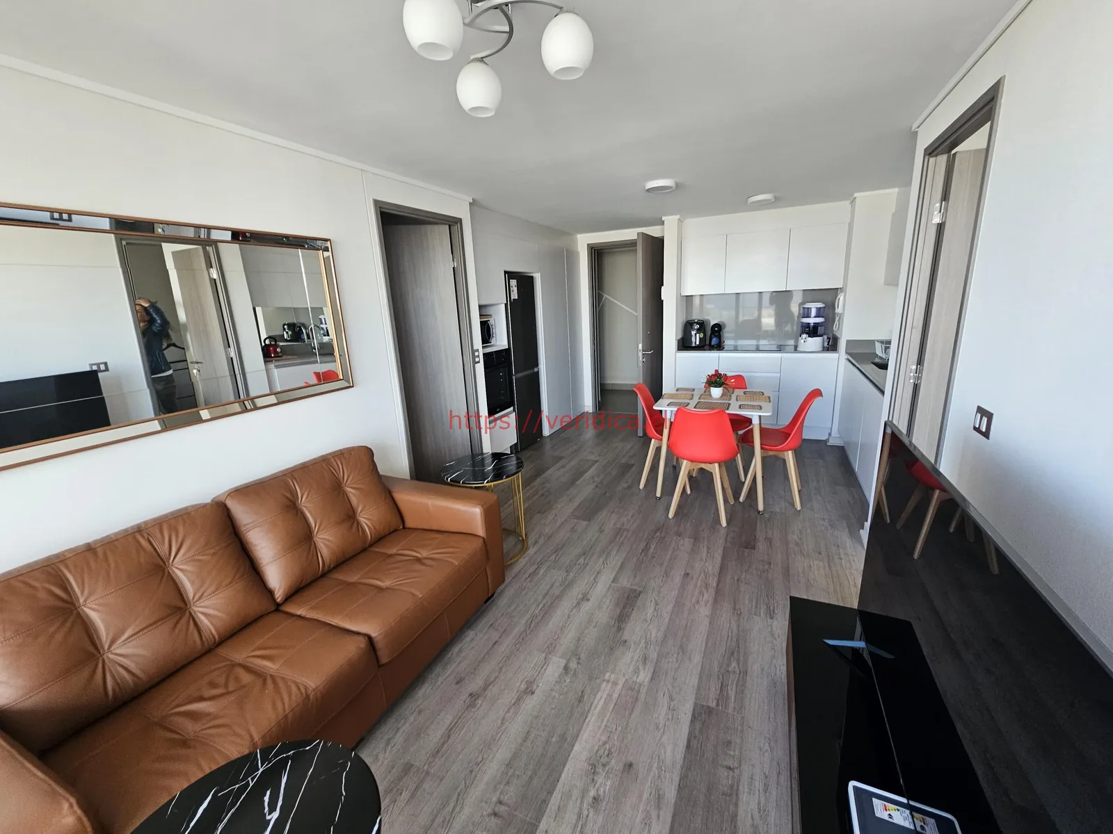 Vendo depto. con conexión lavadora vista a Valpo. - foto 1