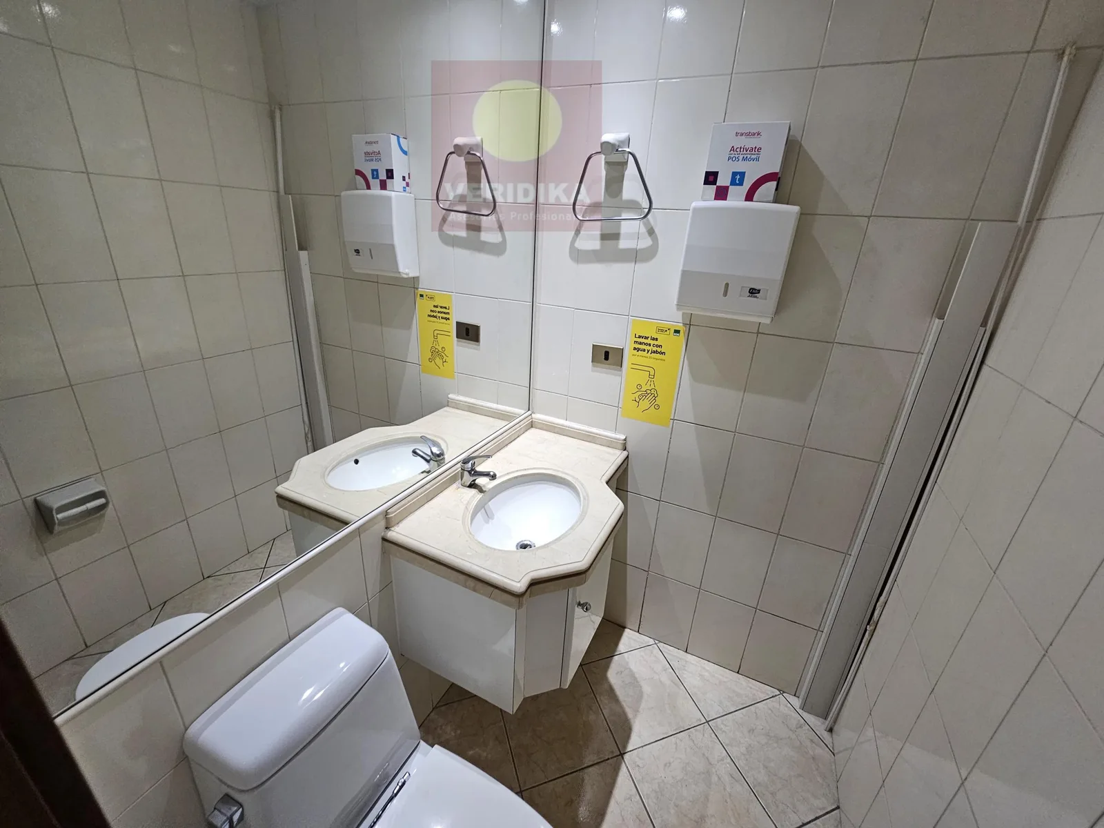 Arriendo oficina en Edificio Coraceros 110m2. - foto 2