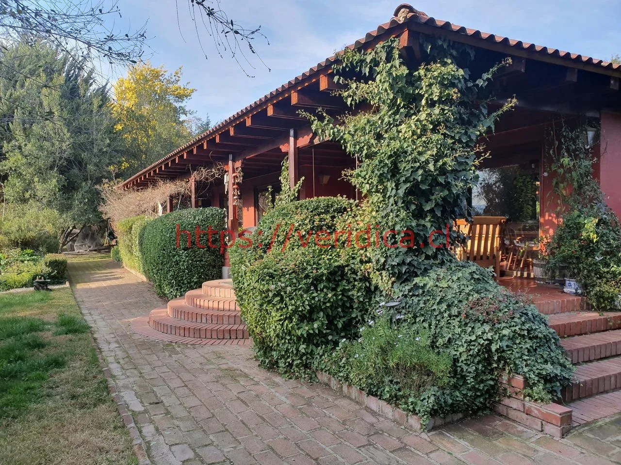 Verídica VENDE parcela con 2 casas en Casablanca UF 6.800 - foto 1