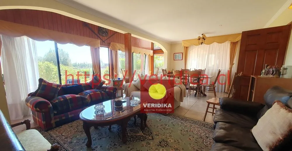 Veridika vende hermosa casa en condominio - foto 4