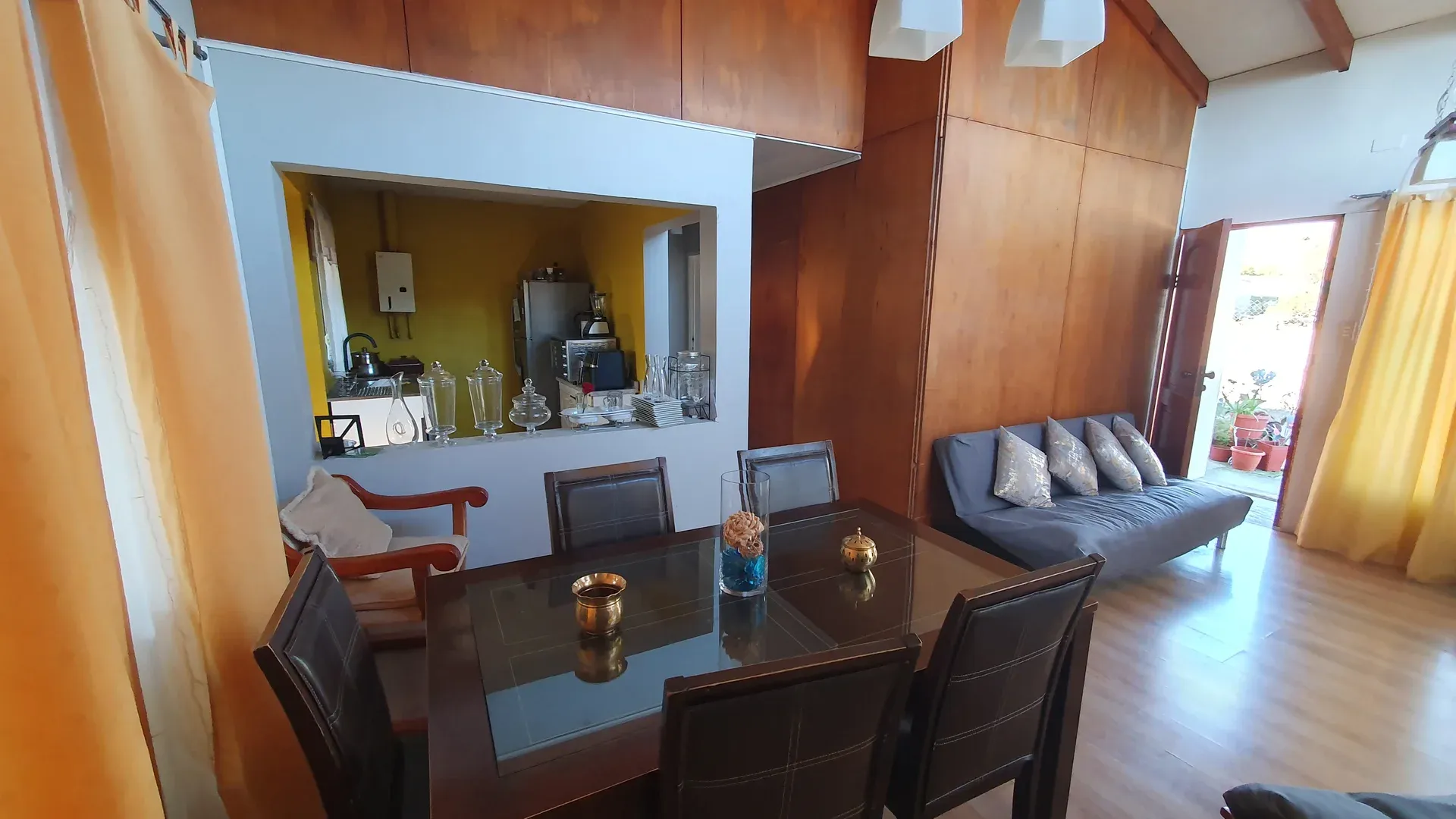 Oportunidad ! Casa aislada 234m2 Terreno y app 65m2 construidos $94.990.000 - foto 3