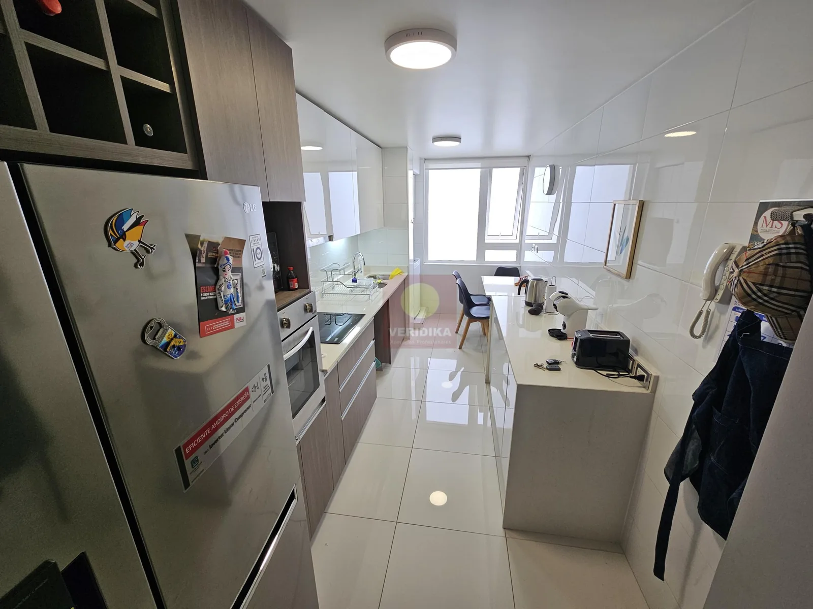 Vendo hermoso depto. con vista panorámica al mar - foto 2
