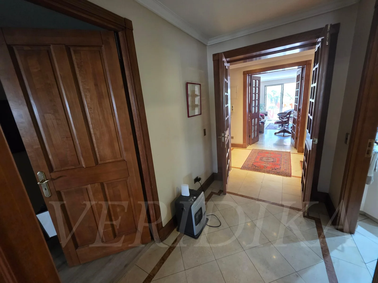 Vendo departamento con las comodidades de una casa - foto 2