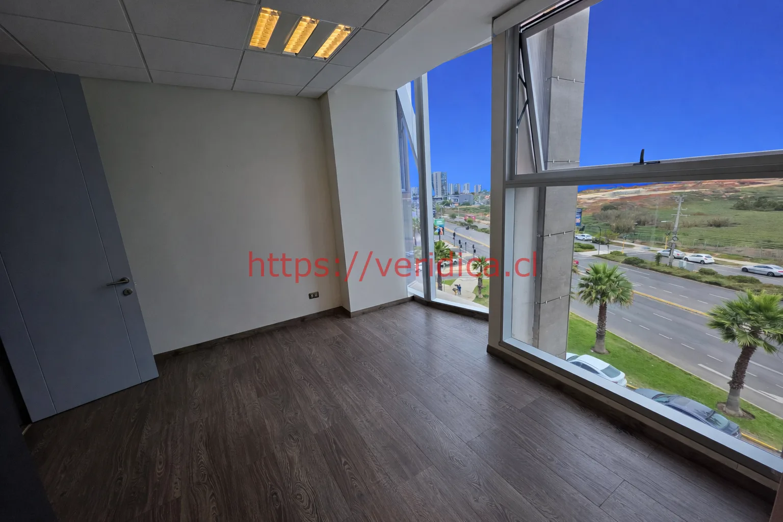 ARRIENDO OFICINA EN ED ELUCHANS - foto 3