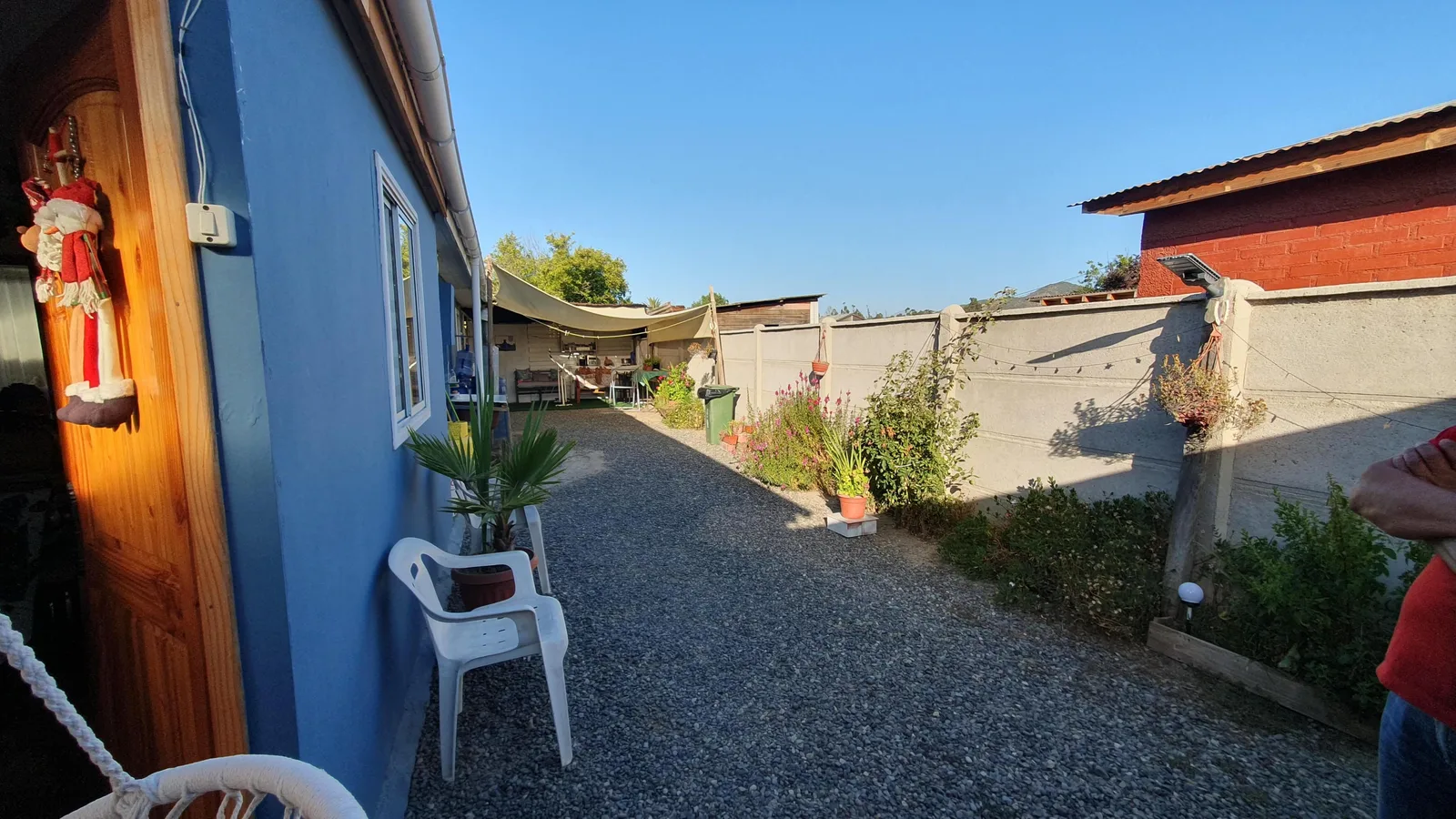 Oportunidad ! amplia casa a pasos de Nuevo Hospital. $139.000.000 - foto 1
