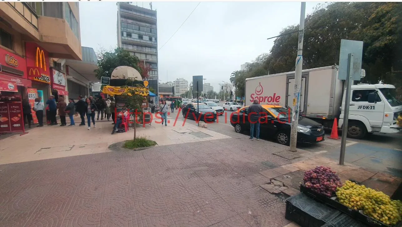 Espectacular oportunidad ! VENDO Local comercial en plaza Vergara. - foto 6